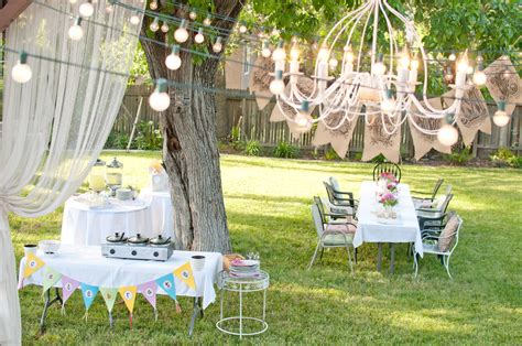 Domestic Fashionista: Summer Backyard Birthday Party