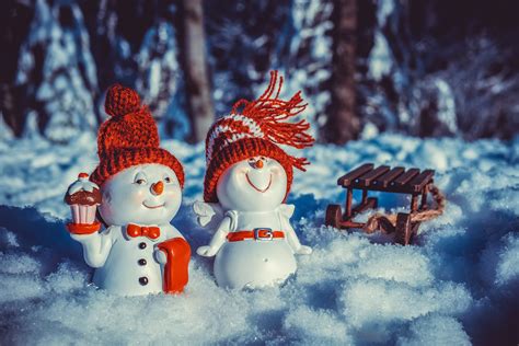 Download Snow Christmas Photography Snowman 4k Ultra HD Wallpaper