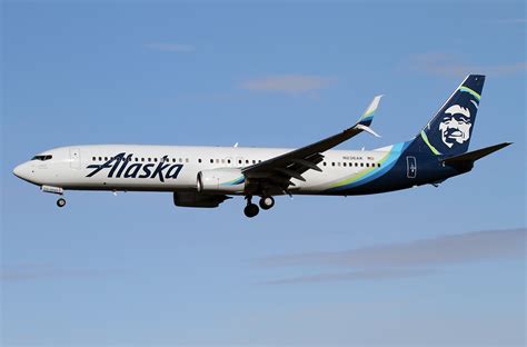 Boeing 737-900 Alaska Airlines. Photos and description of the plane