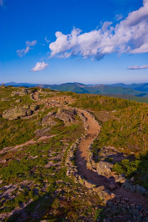 Best Hiking Trails in New Hampshire's Lakes Region