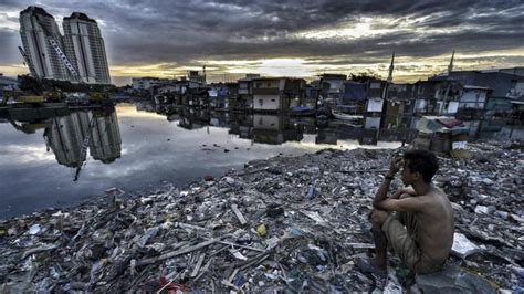 Why is Jakarta sinking? - RTF | Rethinking The Future