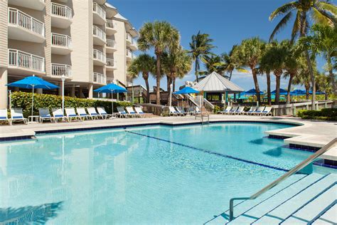 Hutchinson Island Marriott Beach Resort | Florida beach resorts, Beach island resort, Beach resorts