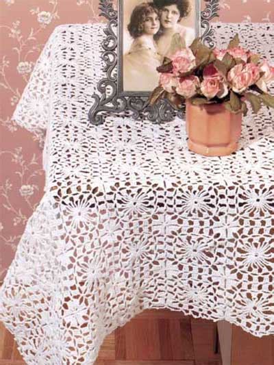 21 Easy Crochet Tablecloth Patterns