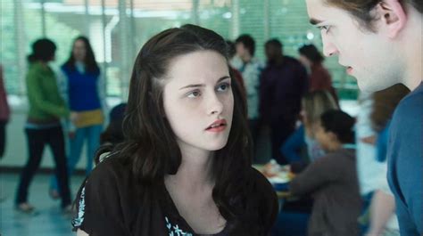 Bella Twilight trailer 3 HQ - Bella Swan Image (2558538) - Fanpop