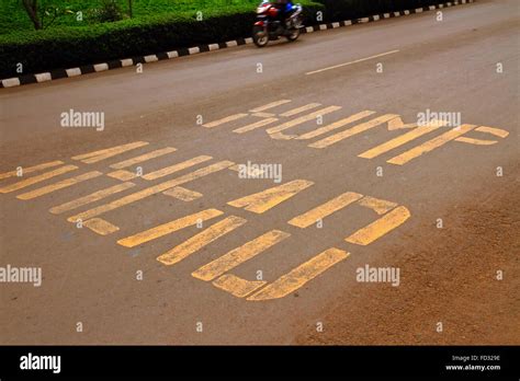 Hump road sign hi-res stock photography and images - Alamy