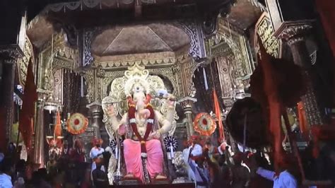 Lalbaugcha Raja 2023 First Look: लालबागचा राजा का फर्स्ट लुक आया सामने ...