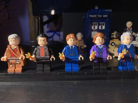 My Lego Version of the 13th Doctor's Tardis (still not finished yet ...