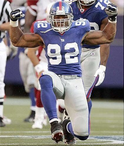 New York Giants - Michael Strahan muscles up New York Basketball, New York Football, Football ...