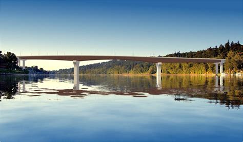 Bridge Garden Picture: Bridge Girder