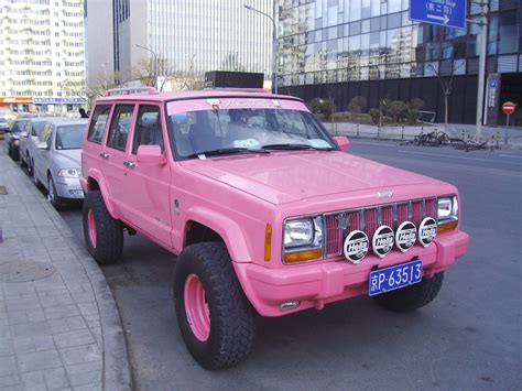 I Heart Pink Jeeps ;) - Pirate4x4.Com : 4x4 and Off-Road Forum