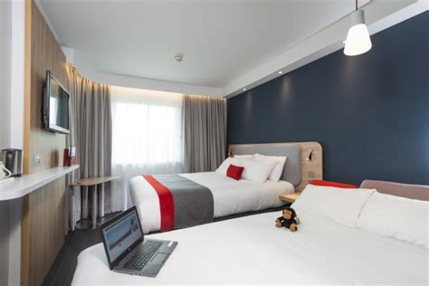 Holiday Inn Express EDINBURGH - LEITH WATERFRONT Hotel (Edinburgh) from £63 | lastminute.com