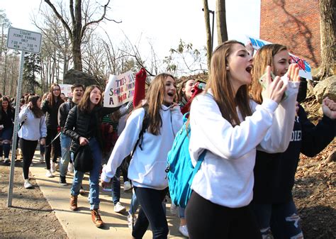 PHOTOS: Hundreds of GHS Students Take Part in Walk-Out to Protest Gun ...