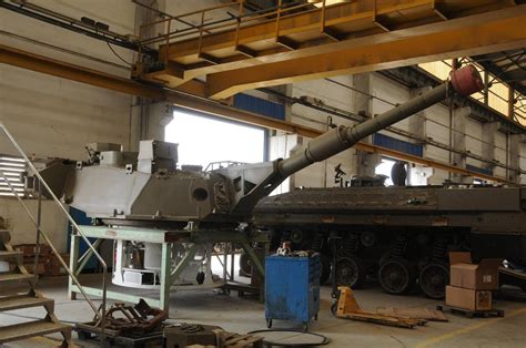 Merkava turret stripped of composite armour : r/TankPorn