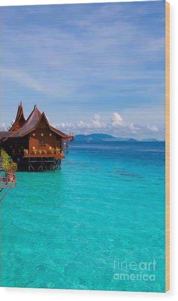 Water Village On Mabul Island Borneo Malaysia Photograph by Fototrav Print