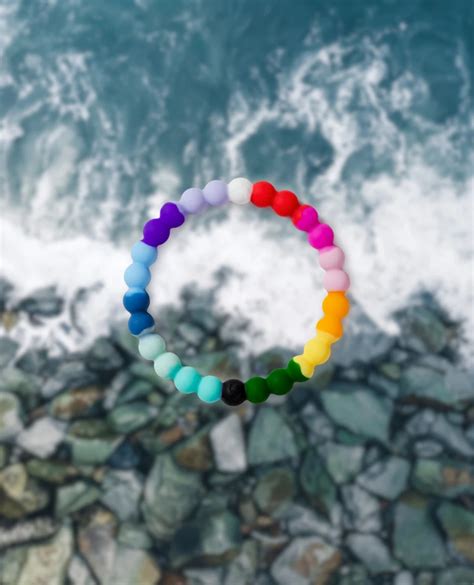 Lokai Charity Circle Bracelet - Multi-Color XL | Flip App