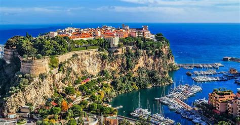 French Secrets For Fitting In On The Riviera While Cruising