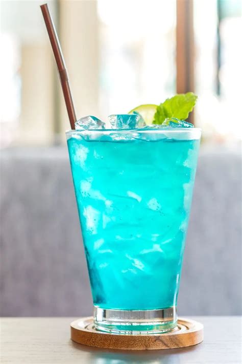 Blue Long Island Iced Tea drink recipe | Mix That Drink