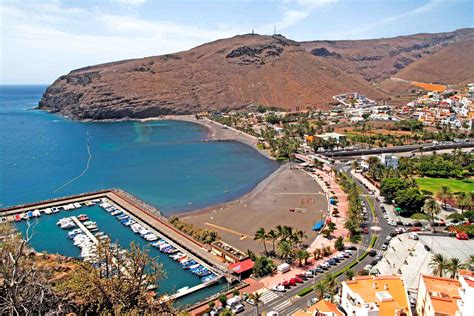 Fortunate and blue. Discover the 9 Canary Islands beaches that now have the Blue Flag | Canary ...