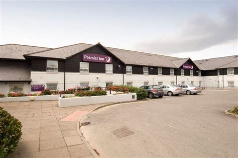 Premier Inn Truro Hotel - UPDATED Prices, Reviews & Photos (Carnon ...