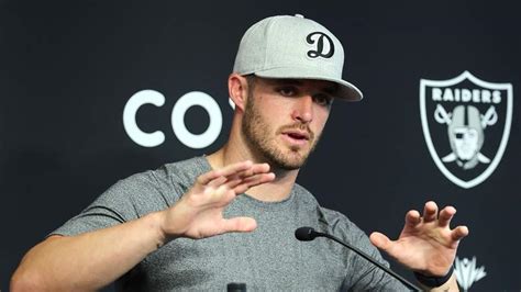 Raiders' Derek Carr Breaks Silence on Colin Kaepernick Workout