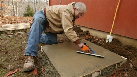 Placing a Small Concrete Slab - Fine Homebuilding | Concrete slab, Diy concrete slab, Concrete