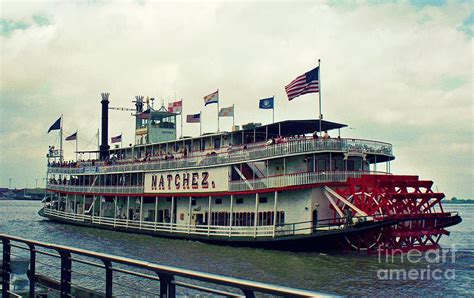 Steamboat Natchez Photograph by Melanie Snipes - Fine Art America