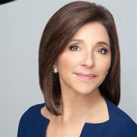 Why NBCUniversal’s Linda Yaccarino Says Not to Stay in Your Own Lane – Inside the Brand