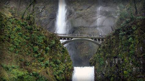 Hiking Multnomah Falls, Oregon – WanderlustHiker