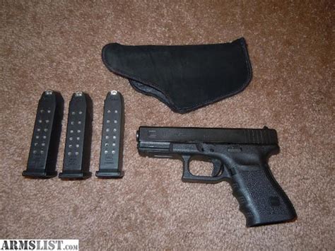 ARMSLIST - For Sale: GLOCK 19 Gen 3 & Accessories