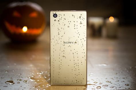 Sony Xperia Z5 review: An attractive flagship that lacks excitement - CNET