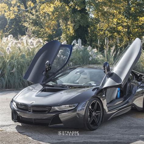 Custom BMW i8 | Images, Mods, Photos, Upgrades — CARiD.com Gallery