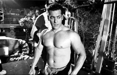 Salman Khan Workout Schedule, Diet and Bodybuilding Tips