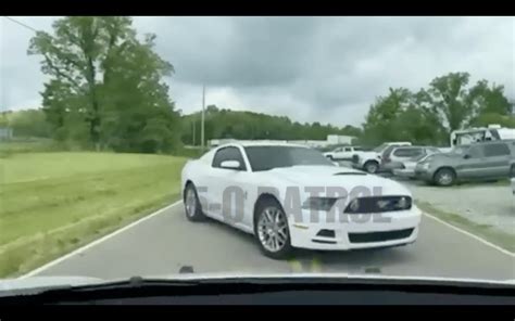 VIDEO: Ford Mustang Leads Tesla Police Car On High Speed Chase ...