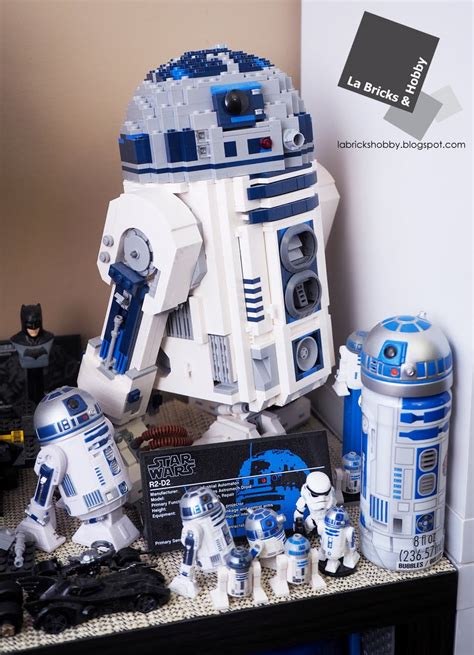 La Bricks & Hobby: My R2-D2 Collection Including Lego Star Wars R2-D2 UCS (10225)