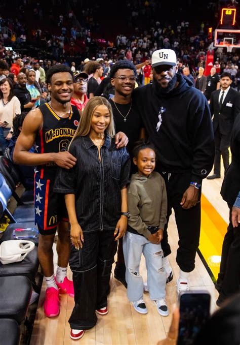 Bronny James graduates from high school; LeBron James shares family video