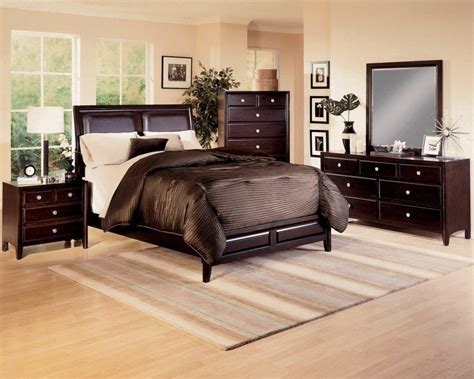 Traditional quality bedroom furniture | Hawk Haven