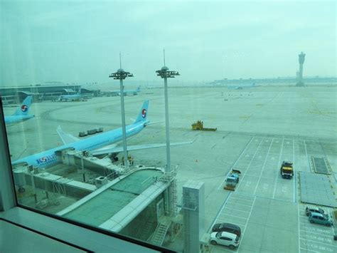 Seoul's Incheon Airport opens splashy new Terminal 2