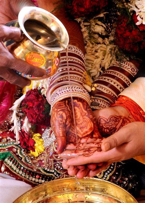 Viswa Bharati Vedic Astrology : 15 Hindu North Indian Wedding Ceremony ...