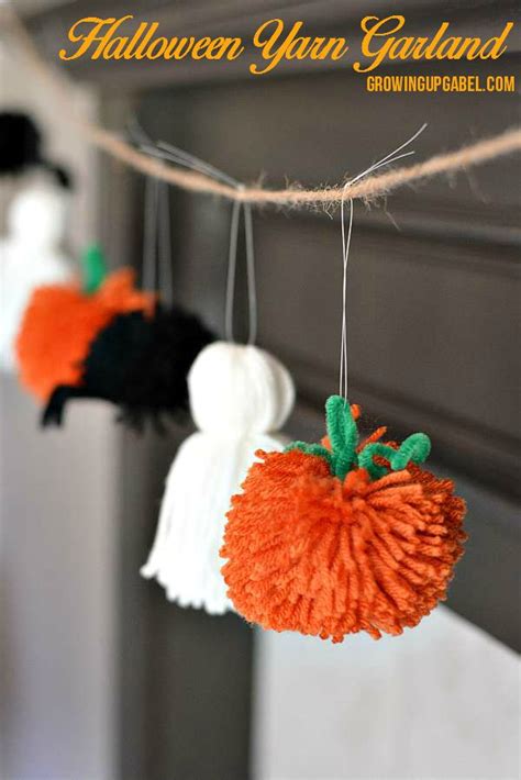 Easy Halloween Garland | Growing Up Gabel