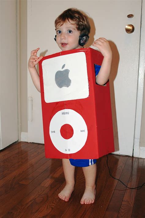 10 Super Simple Cardboard Box Halloween Costumes