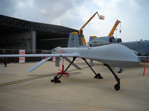 File:UAV Predator Italian Air Force.JPG - Wikipedia