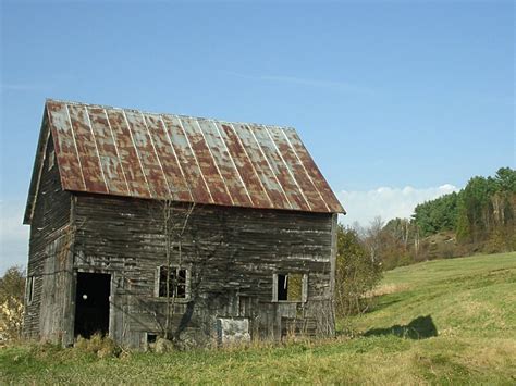 Barn Pictures Of Farm Houses : Our old 1800's farm house. We use this ...