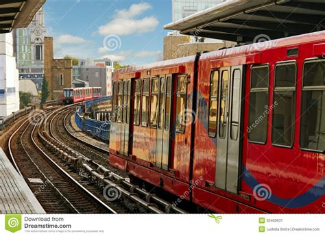 Docklands Light Railway. stock image. Image of commuter - 32400631