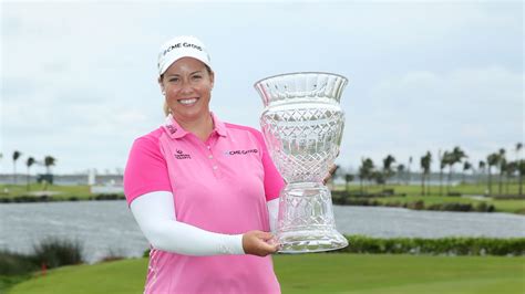 Brittany Lincicome wins first LPGA Tour event of 2017 in Bahamas | Golf News | Sky Sports