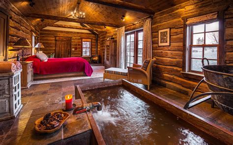 Tub Filled by a Hot Springs in Colorado Resort Built in an Old Mining Ghost Town. [1730x1080 ...