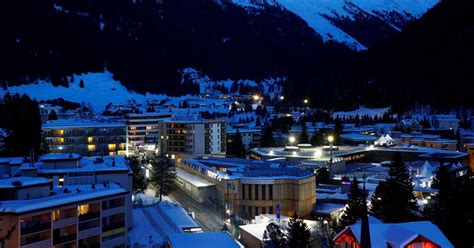 Davos ski resort eerily quiet without economic talkfest this year | Reuters