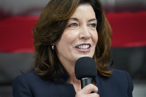 Kathy Hochul Biography, Age, Husband, Net Worth, Entry into Politics and More