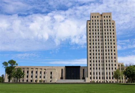 North Dakota State Capitol (Bismarck, 1934) | Structurae