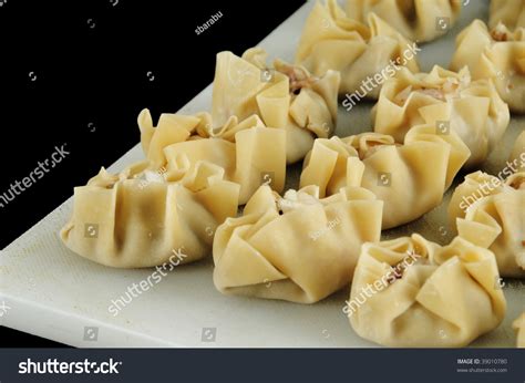 Uzbekistan Manti Stock Photo 39010780 : Shutterstock