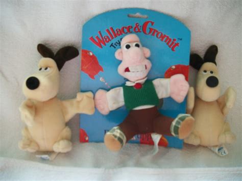 Wallace and Gromit Plushie Finger Puppets, Wallace & Gromit, Aardman ...